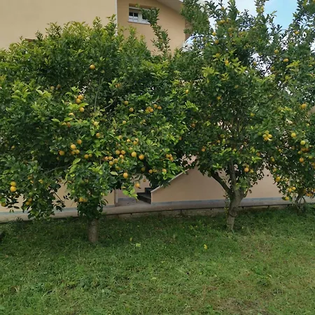 La Casa Di 8 Модика